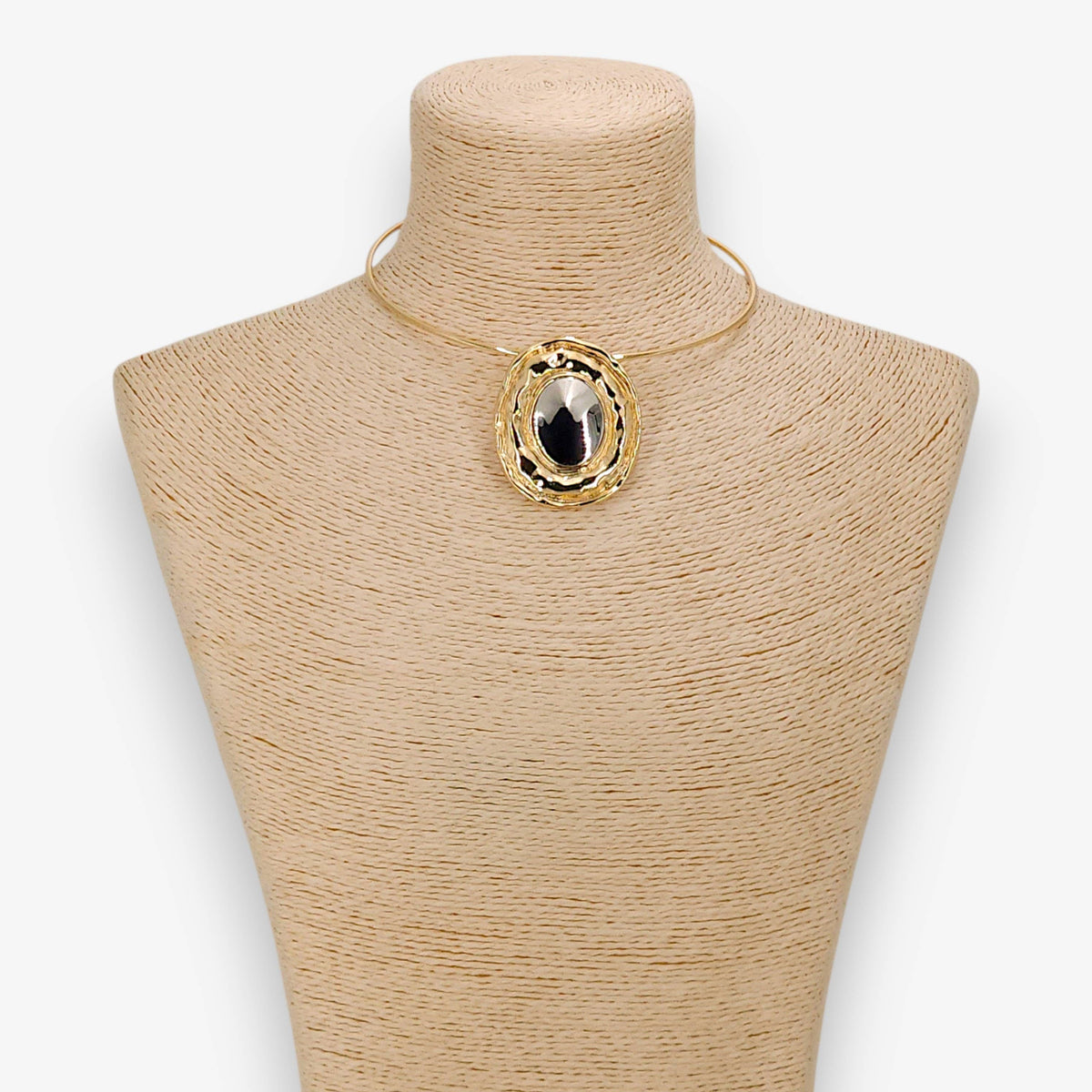Vintage Gold-Plated Sculpted Collar Necklace, alternate view 2