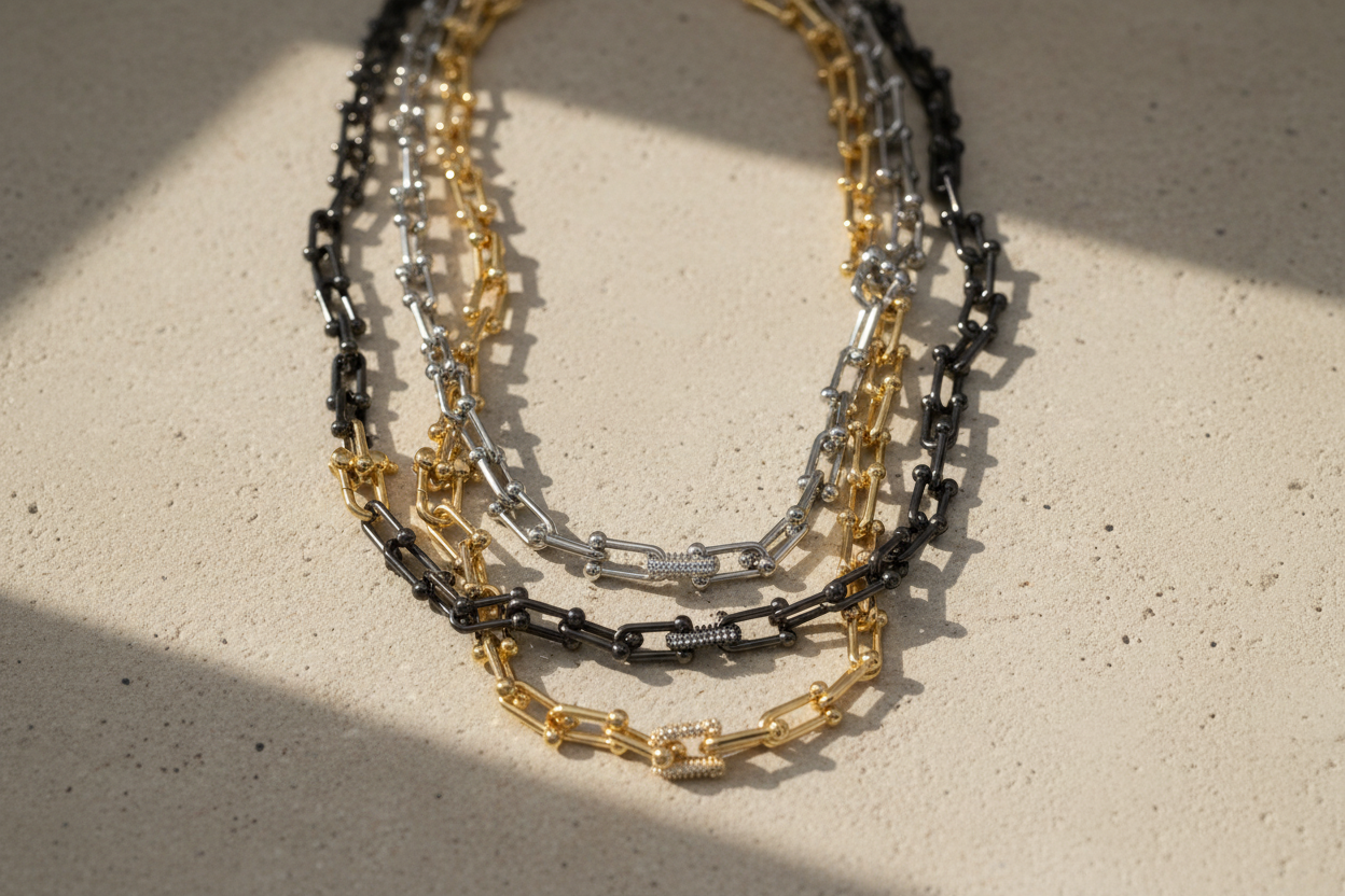 U Shape Link Chain Necklace