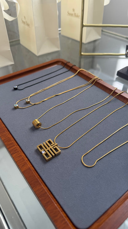 1Ct Solitaire Pendant on Structured Snake Chain