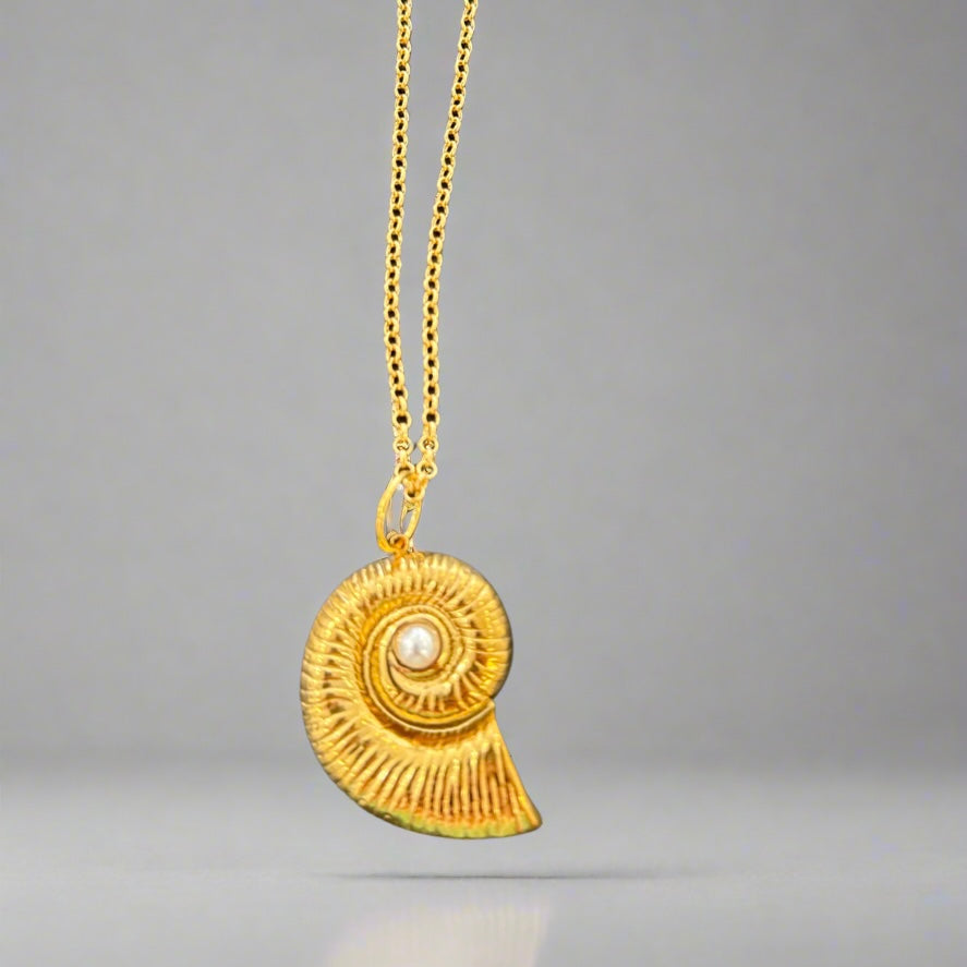 Gold Sea Shell & Pearl Necklace