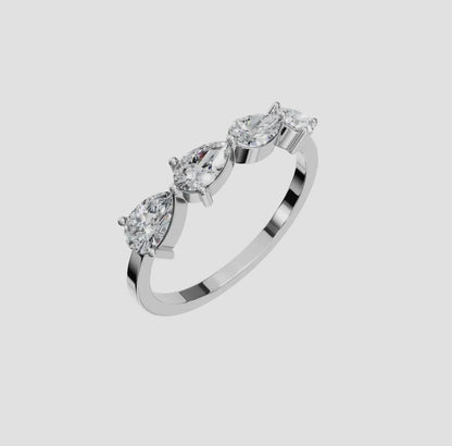 14k Gold Pear Cut Lab Diamond Ring (0.70ctw)