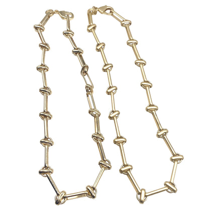 The Convertible Knotted Links Necklace